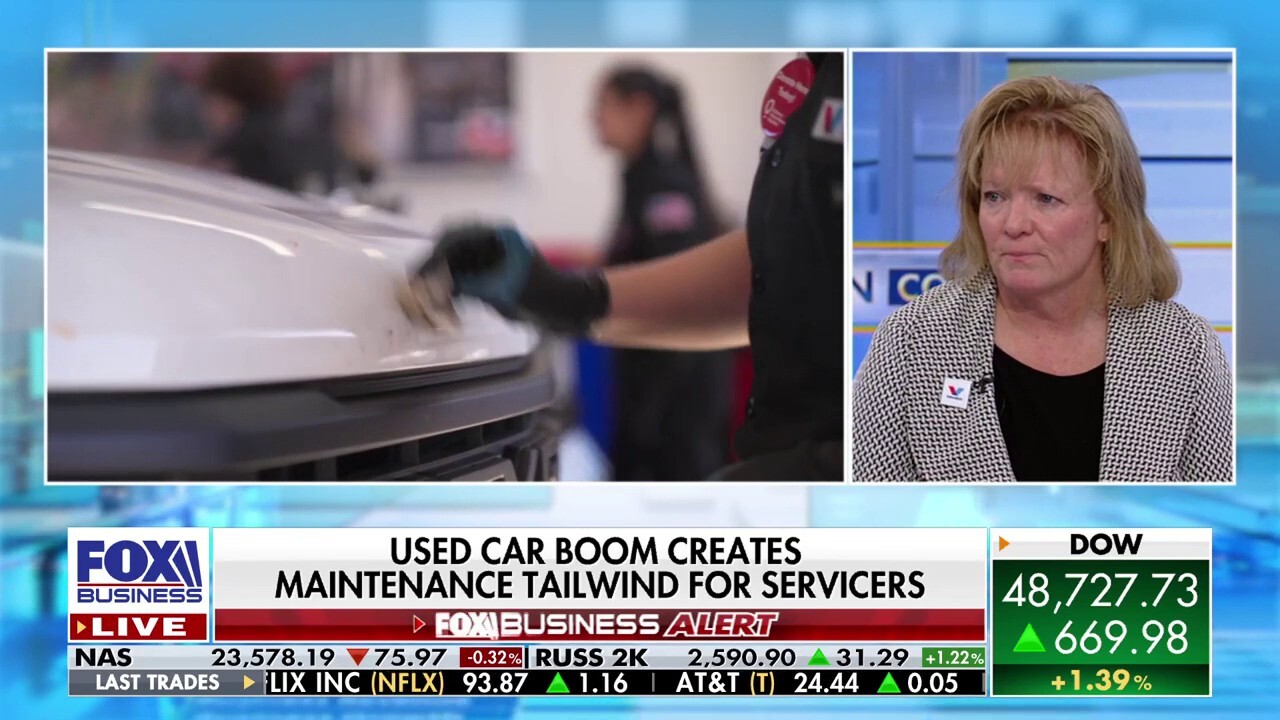 Valvoline CEO: Interest in electric vehicles has ‘dropped off’ since Trump removed subsidies