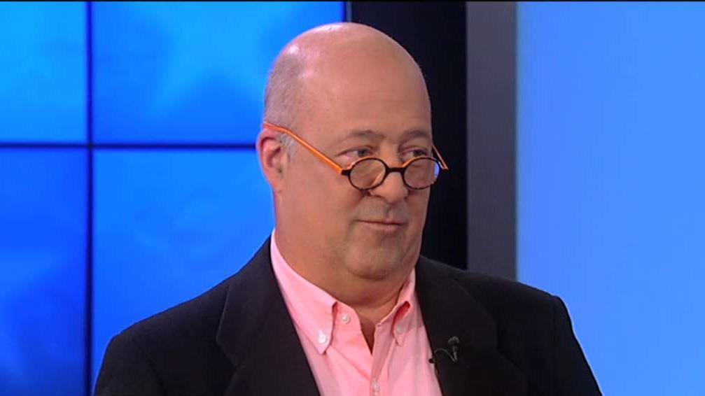‘Bizarre Foods’ host Andrew Zimmern on how food brings cultures together