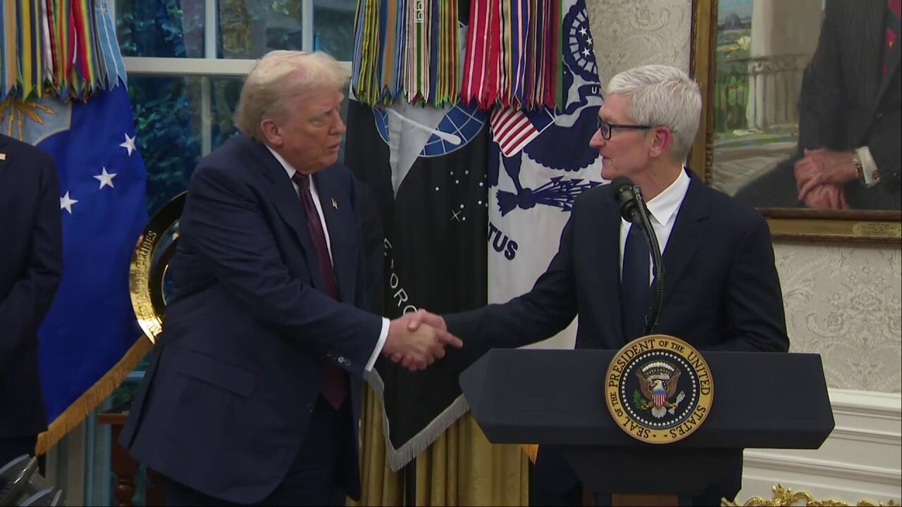 Apple will invest $100 billion in the U.S.A. CEO Tim Cook announced at the White House bringing its total commitment to $600 billion.
