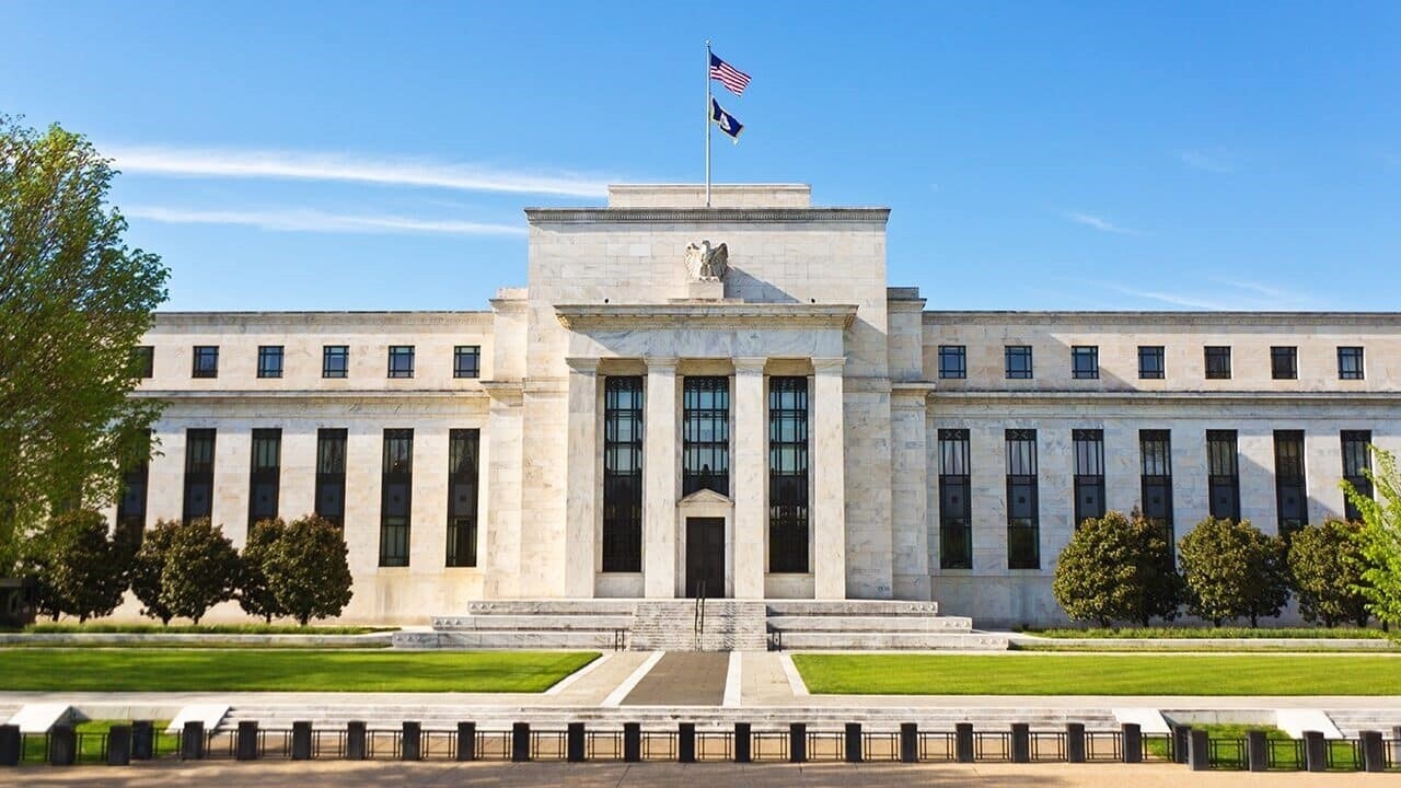 Applico CEO Alex Moazed discusses the Fed weighing future inflation.
