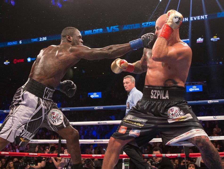 Heavyweight champ Deontay Wilder gets emotional over love for the sport