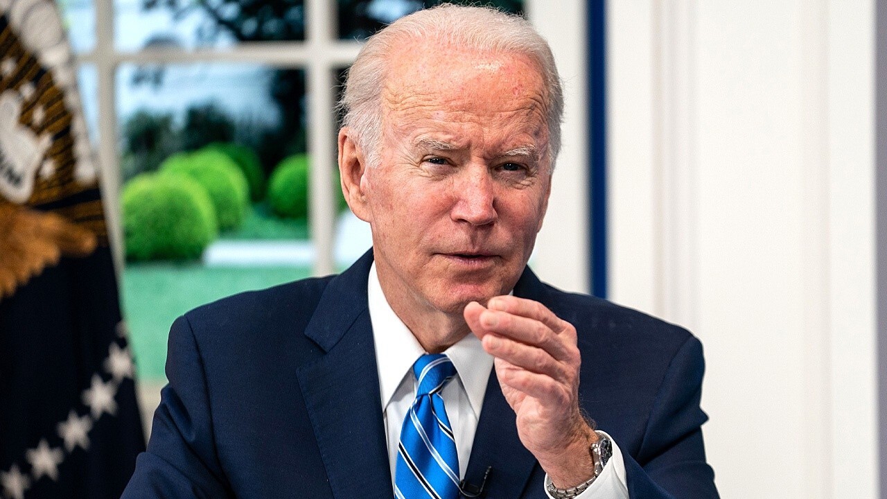 Fox News contributor Joe Concha discusses Biden's leadership and the Democrats' chances in the 2022 midterm elections.