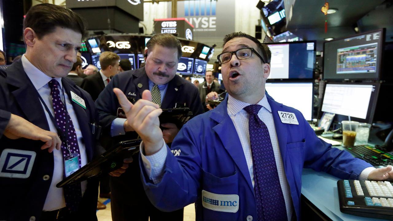 Stocks collapsing as treasury yields continue surge