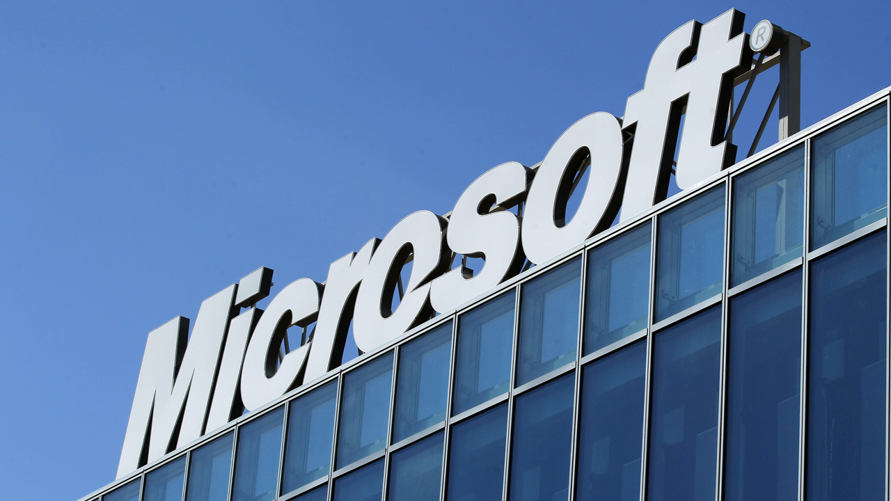 Cloud helping boost Microsoft shares?