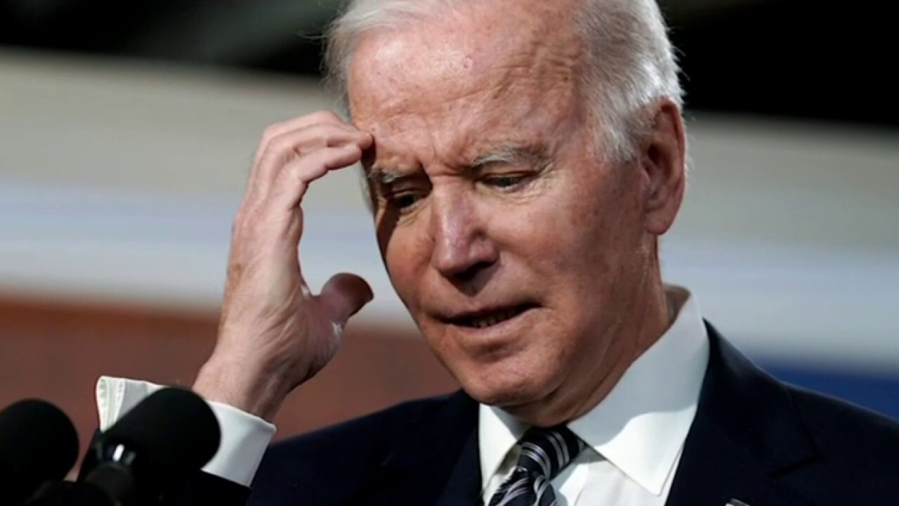 Radio host predicts Democrats will 'make the switch' with Biden in a couple of months
