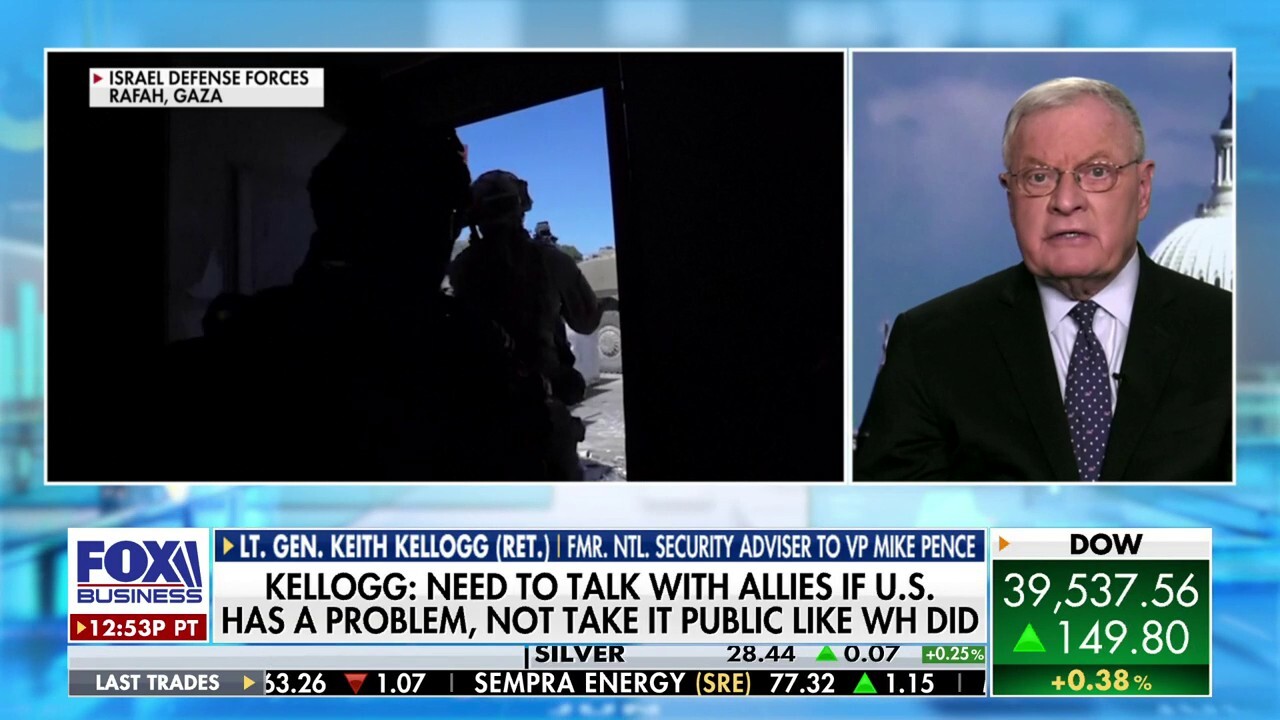  Former national security adviser to Vice President Pence Lt. Gen. Keith Kellogg discusses Israel's anticipated offensive in Rafah on 'The Claman Countdown.'