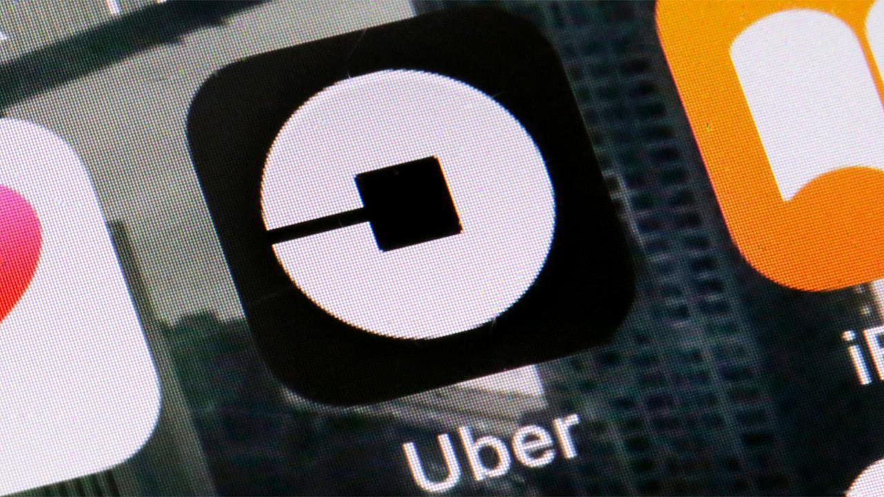 Uber lowers valuation target; Toys 'R' Us plans holiday comeback