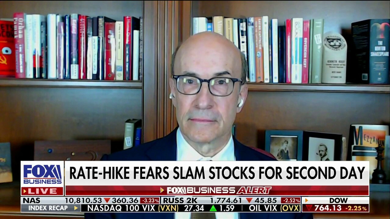 Harvard Economics Professor Kenneth Rogoff discusses how the Fed’s rate hike fears slammed stocks and the risk of recession on ‘Fox Business Tonight.’