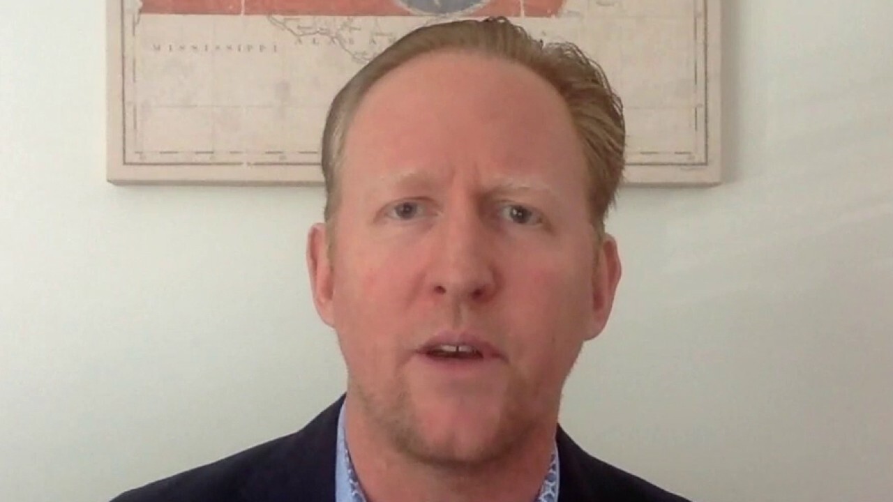 Former Navy SEAL who killed Usama bin Laden Rob O'Neill reacts to a report that the U.S. military is expected to send in forces to help with the evacuation of embassy staff.