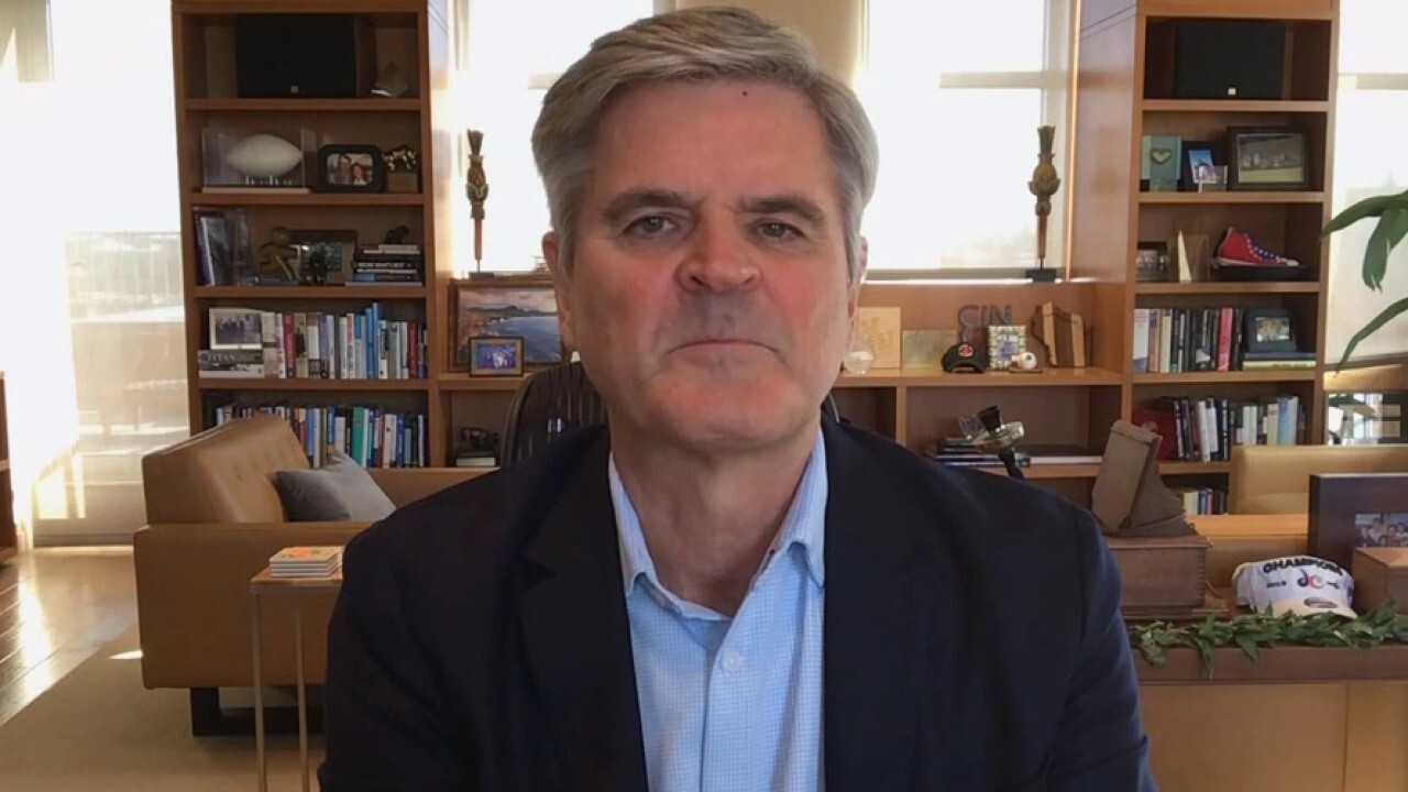 Steve Case presents his vision of 'Rise of the Rest' venture capital funds