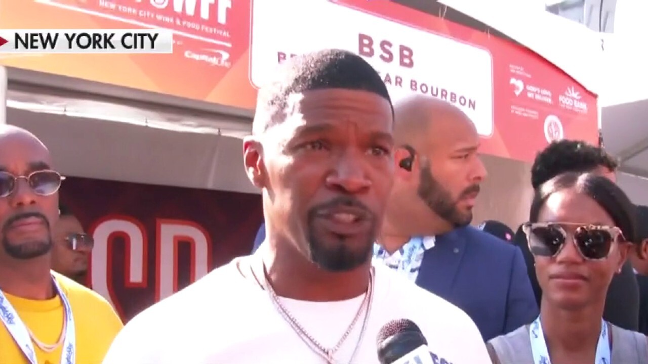 Jamie Foxx brings ‘cheer’ to NYC during wine and food festival 