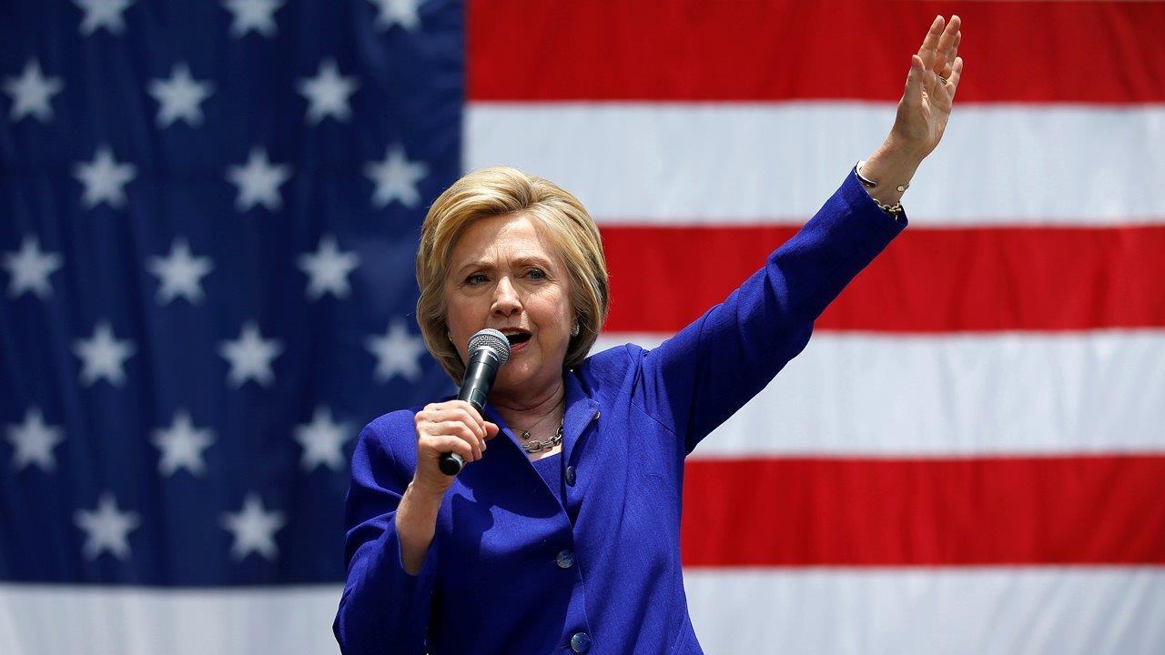 Clinton receives big boost in polls after DNC 