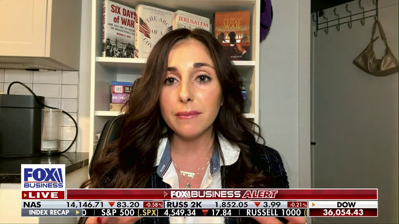 George Washington University student Sabrina Soffer joins 'The Evening Edit' to discuss calls for Harvard, MIT and UPenn presidents to resign following their testimony at antisemitism hearing.