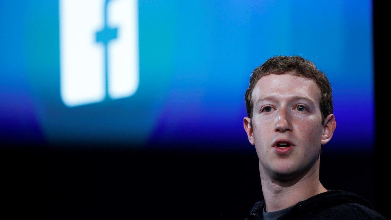 Zuckerberg returns to Harvard for commencement speech