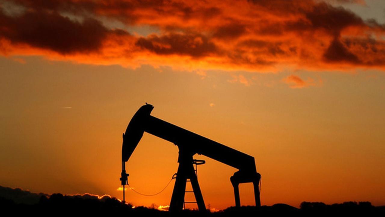 Not a whole lot propping up the price of oil now: Patrick DeHaan