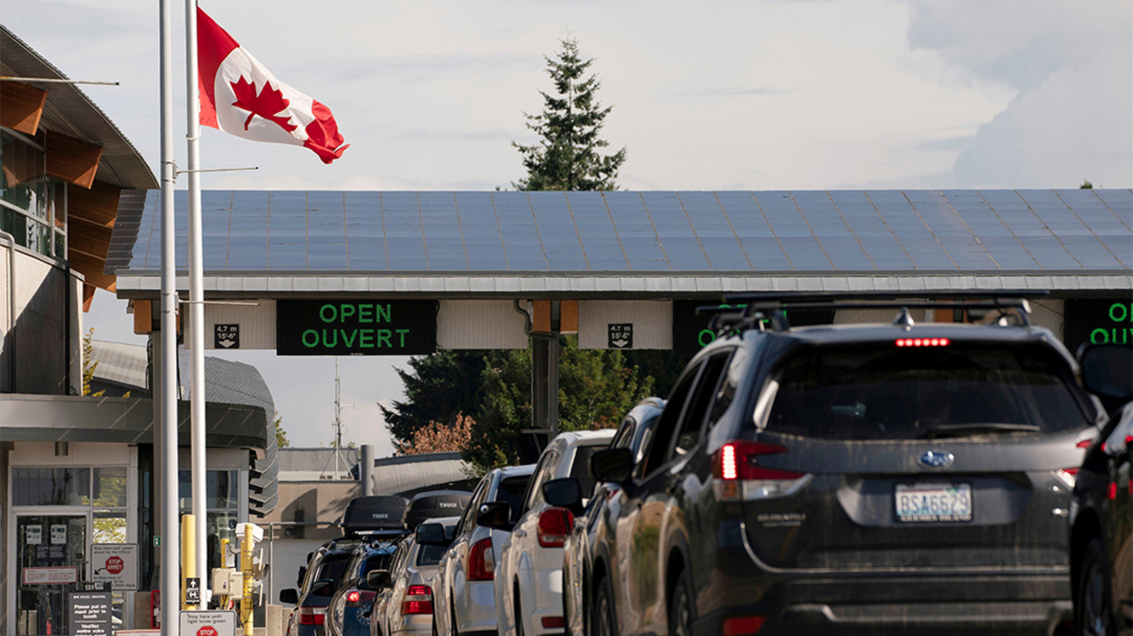 US to open Canada, Mexico land borders for vaccinated travelers