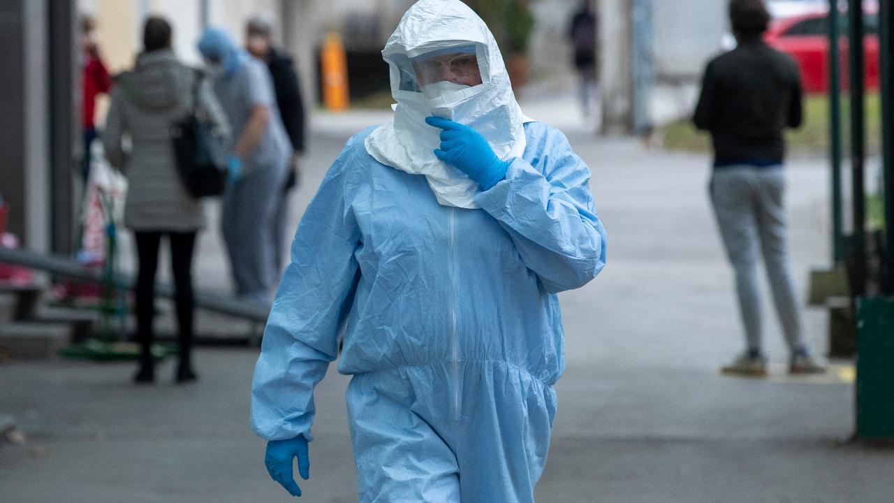 WHO should've declared coronavirus a public health emergency sooner: 'The Coming Plague' author