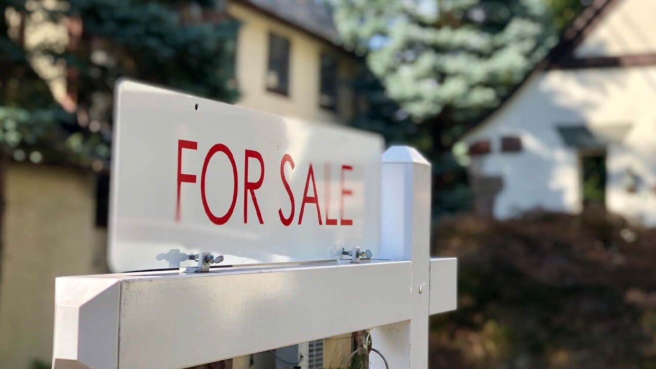 Real estate expert: Housing market 'still strong,' not as much of a  'frenzy' for buyers | Fox Business