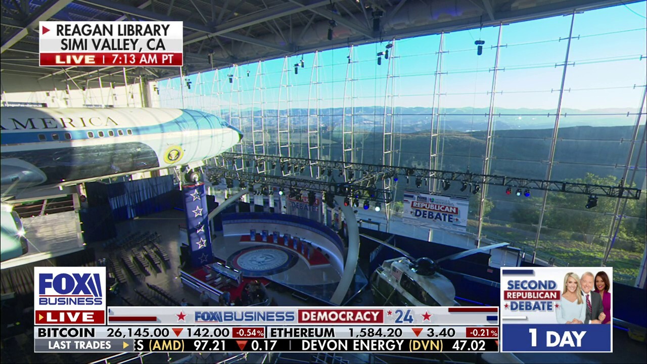David Asman gives a first look at the debate stage for Wednesday’s second Republican presidential primary debate hosted by FOX Business at 9 p.m. ET. 