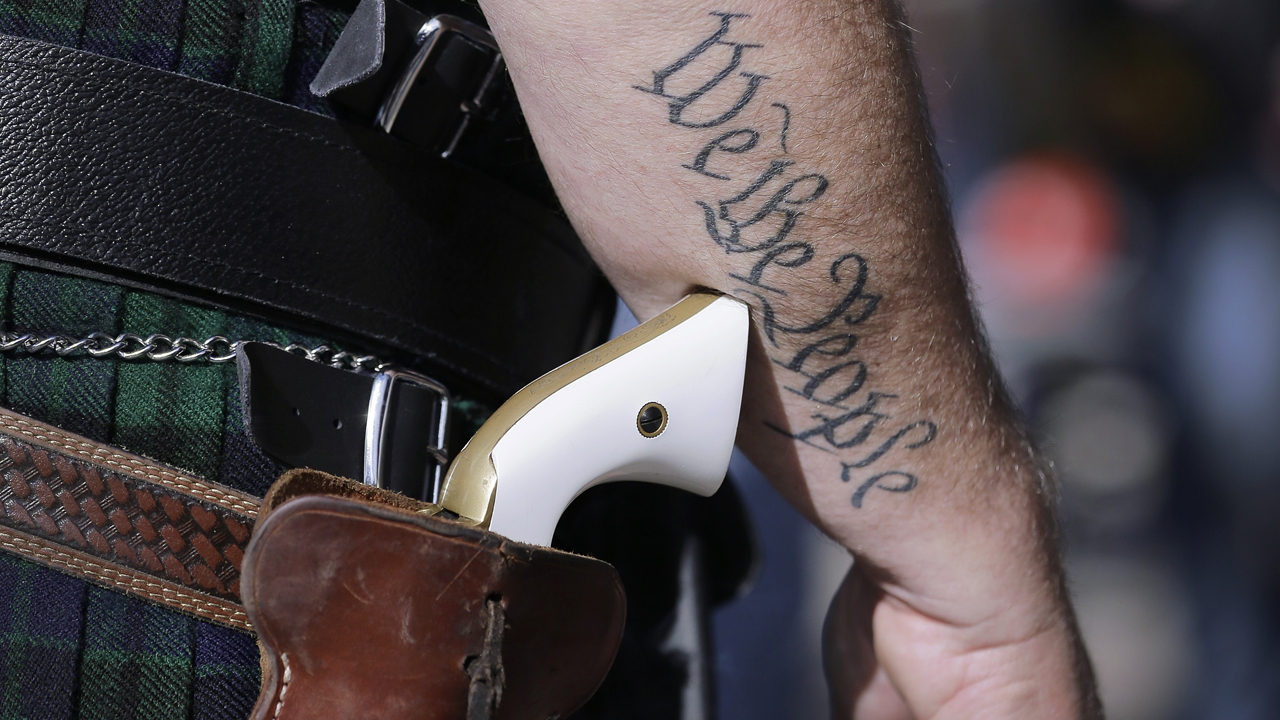 Restaurant owner says ‘no’ to Texas open carry law