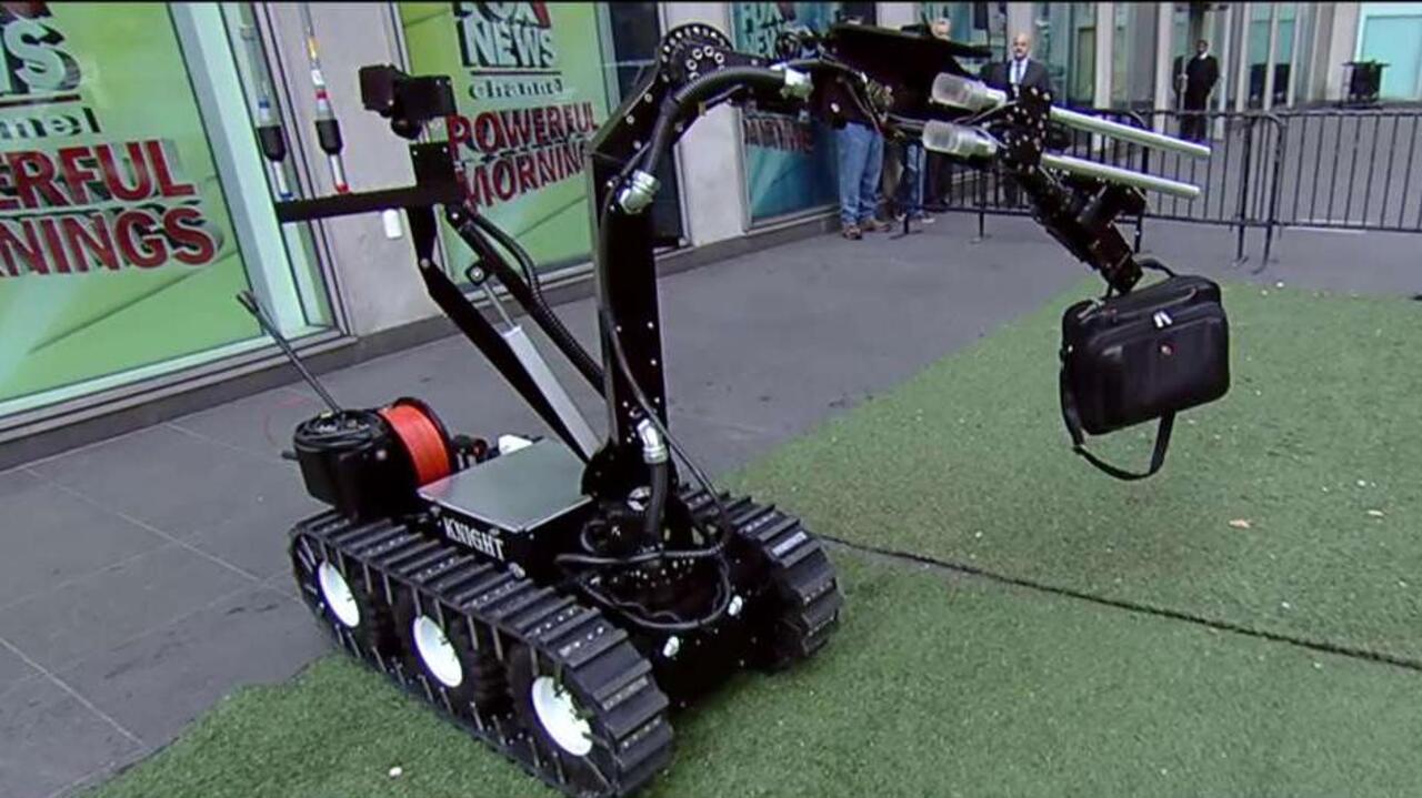 The latest robot technology to detect bombs