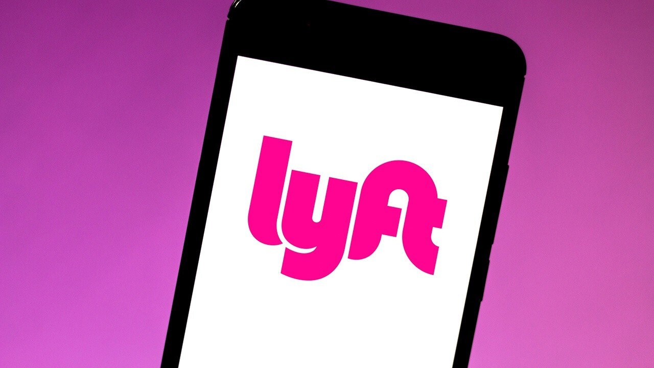 Lyft CEO David Risher discusses the changes he will make to turn the company's stock around on "The Claman Countdown."
