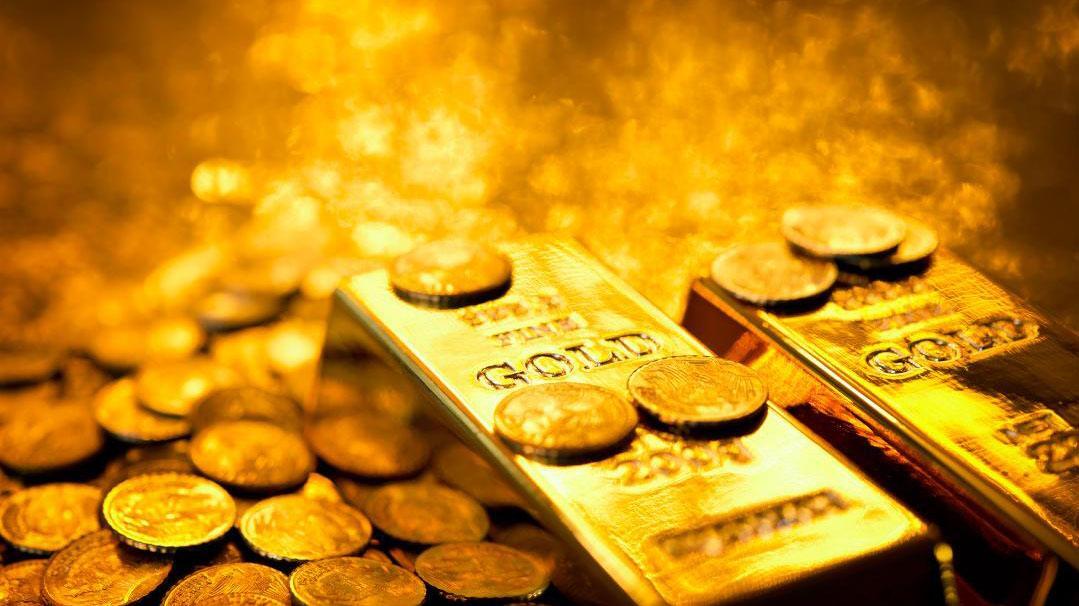 Gold trading with an optimistic forecast: Portfolio manager 