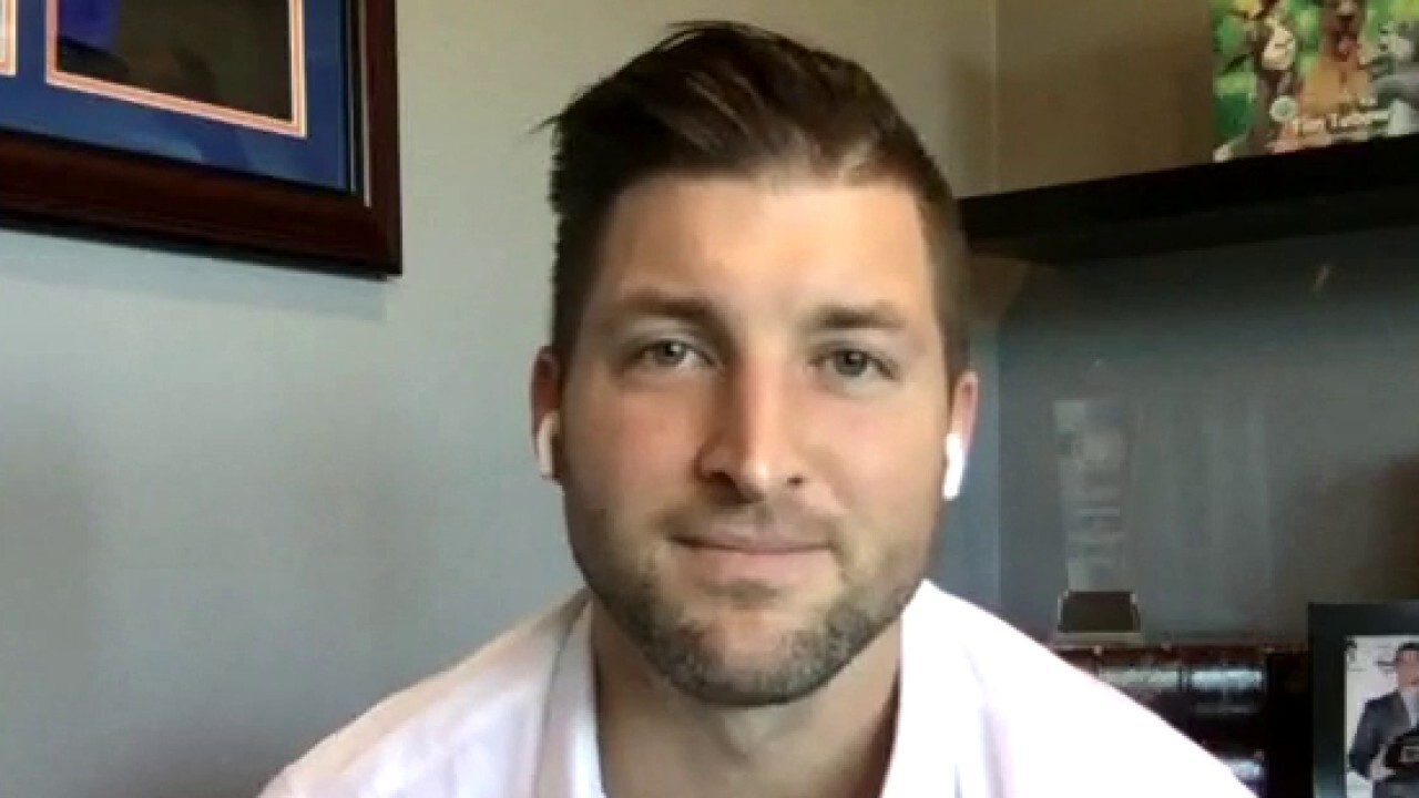 Tim Tebow on celebrating differences in new children’s book  