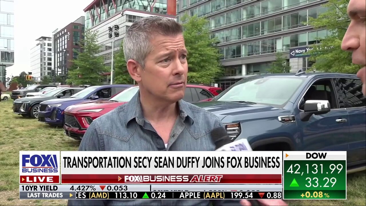 Transportation Secretary Sean Duffy discusses domestic car manufacturing and air travel safety on ‘The Big Money Show.’