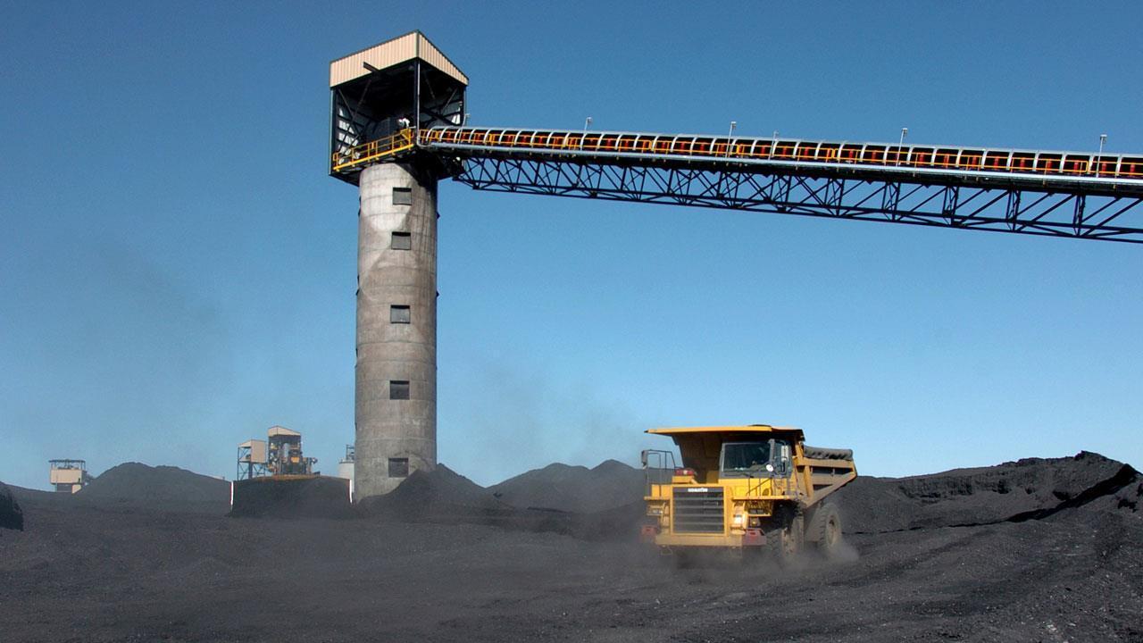 Coal industry benefits from regulatory rollback in doubt?