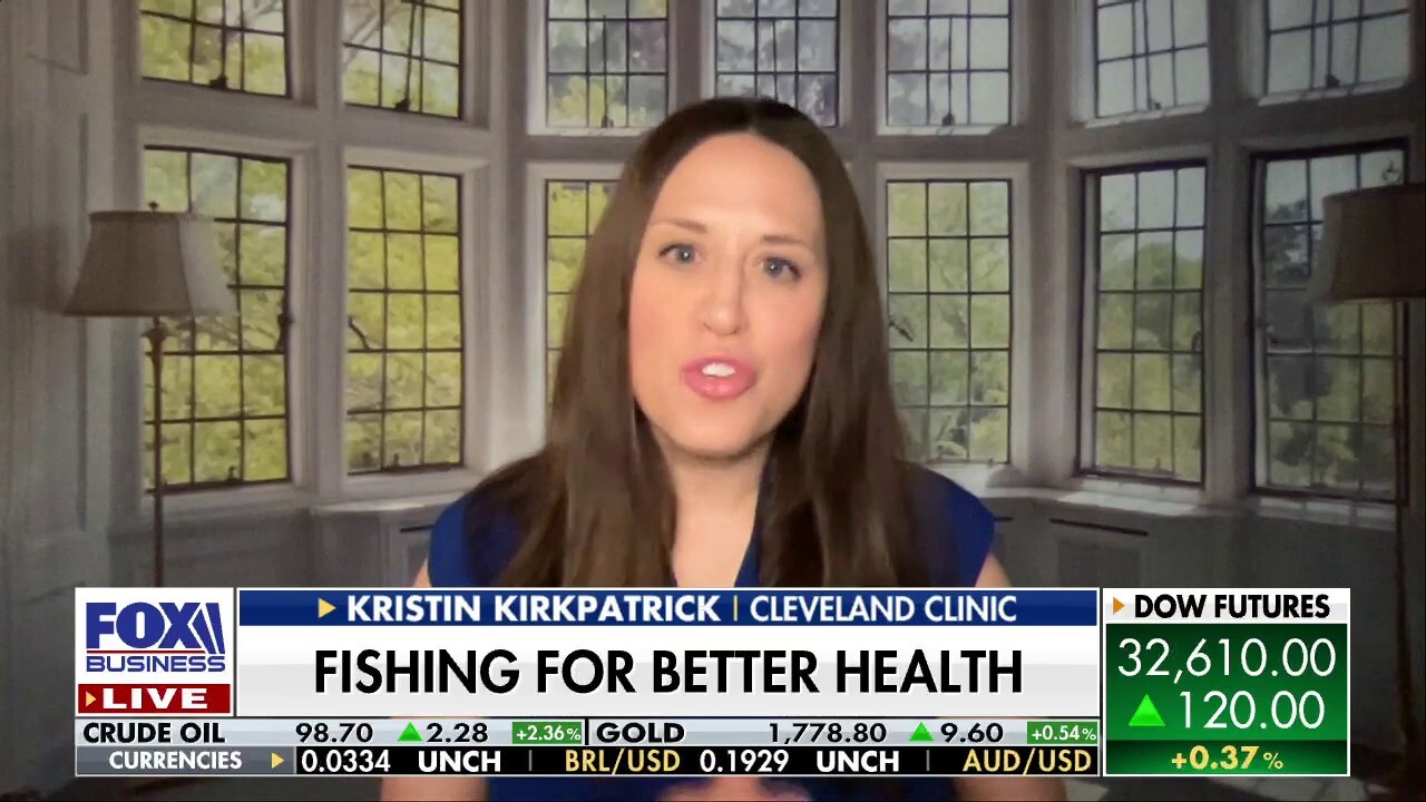 Cleveland Clinic dietician Kristin Kirkpatrick recommends eating wild Alaskan salmon and oysters, and to avoid farmed Atlantic salmon and swordfish.