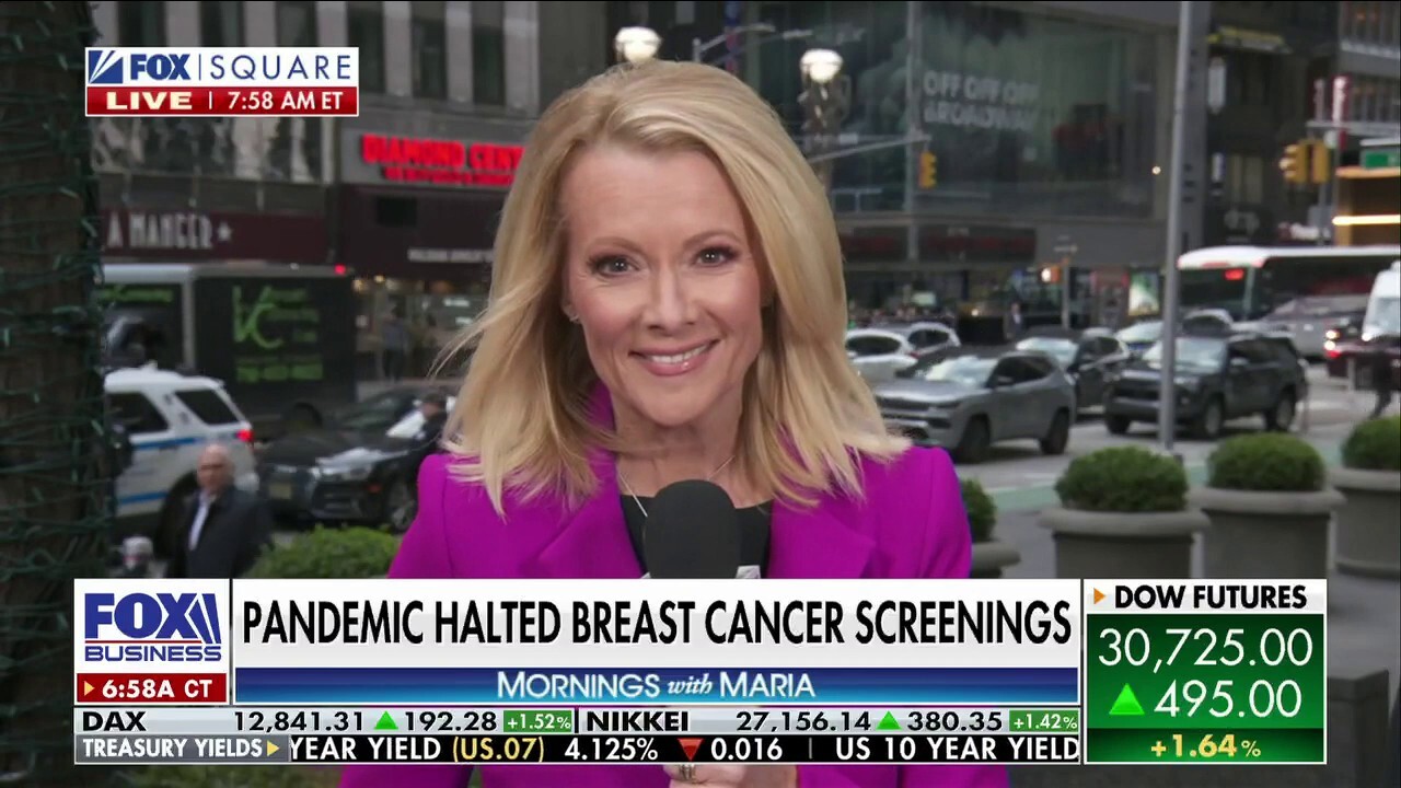 In honor of Breast Cancer Awareness month, Fox News holds screenings at NY office