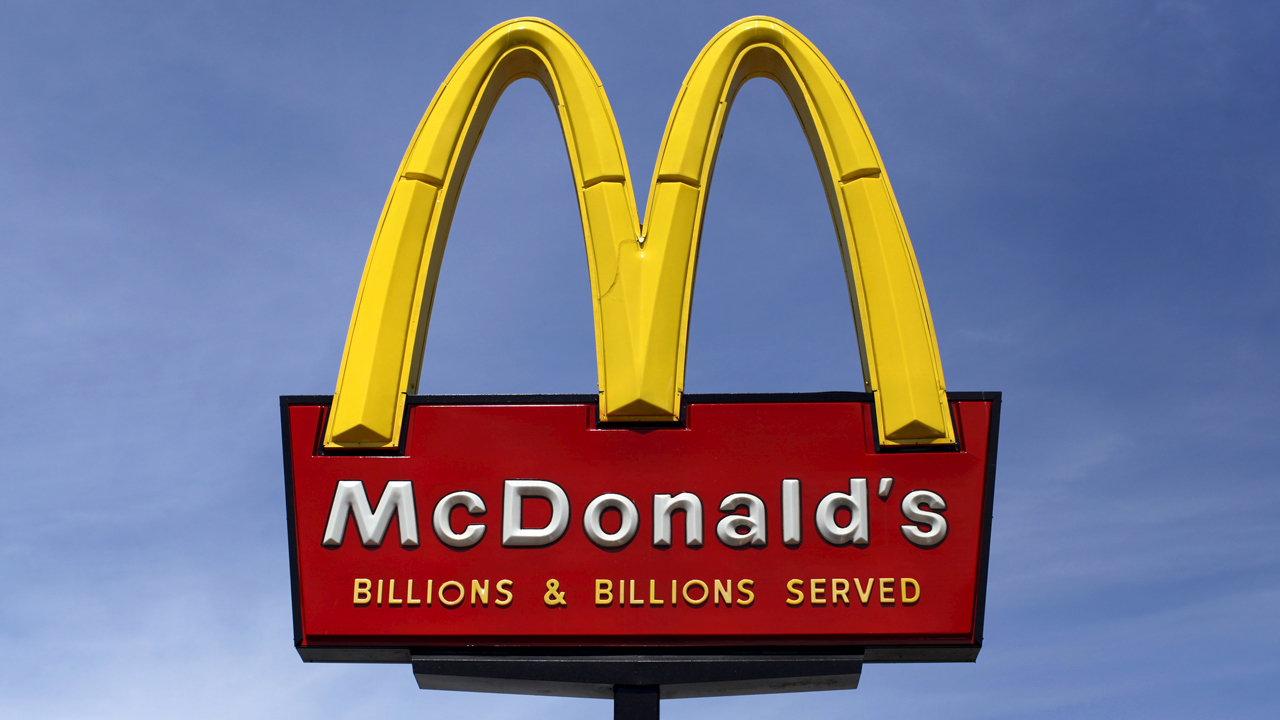 McDonald’s 3Q earnings show signs of a turnaround
