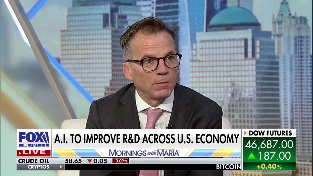 Lila Sciences President of Operations Chris Fussell discusses the company's growth and A.I. objectives on 'Mornings with Maria.'