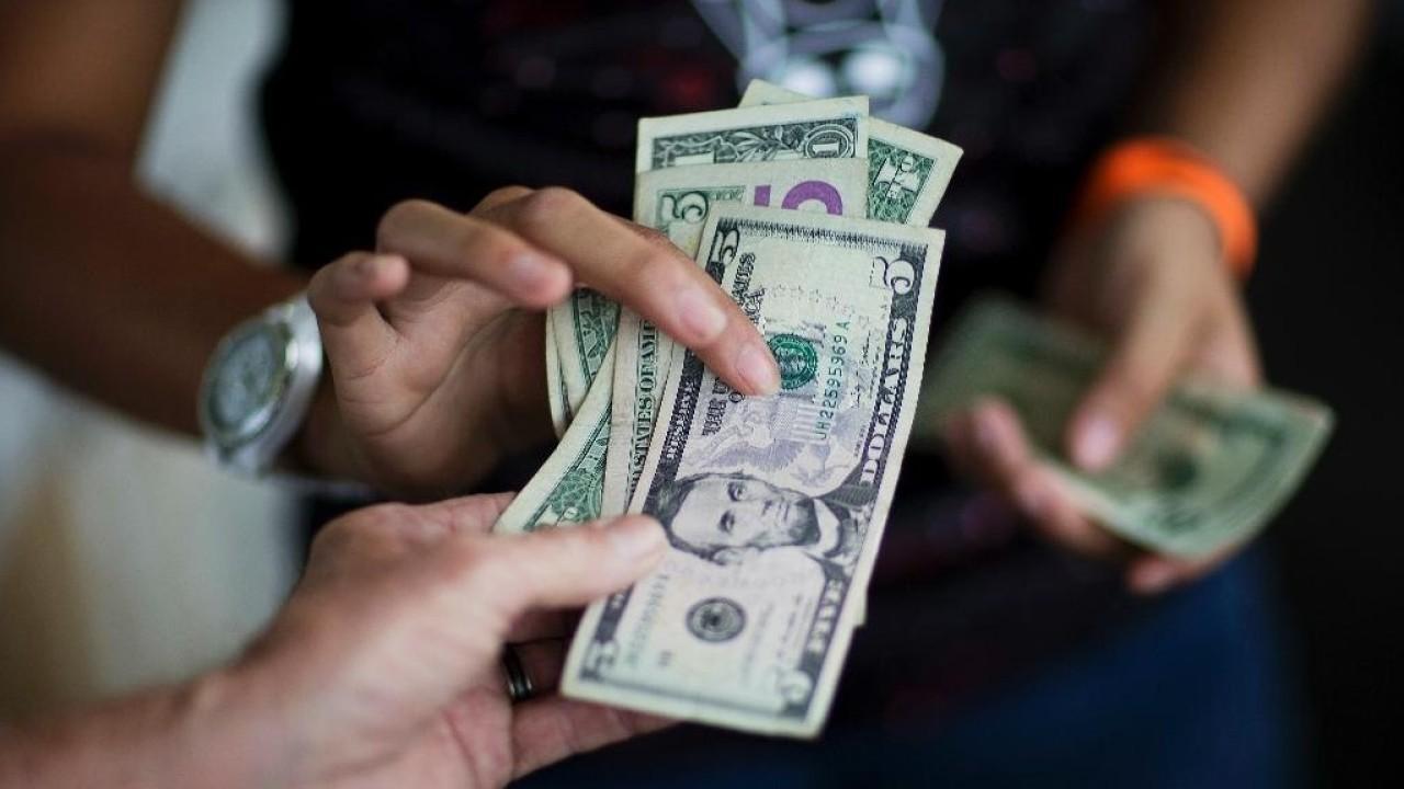 Many Americans run out of money before payday: Study 