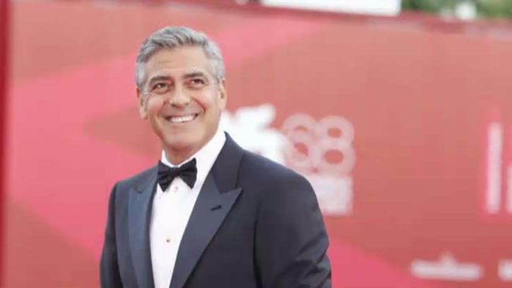 George Clooney criticizes Hillary Clinton