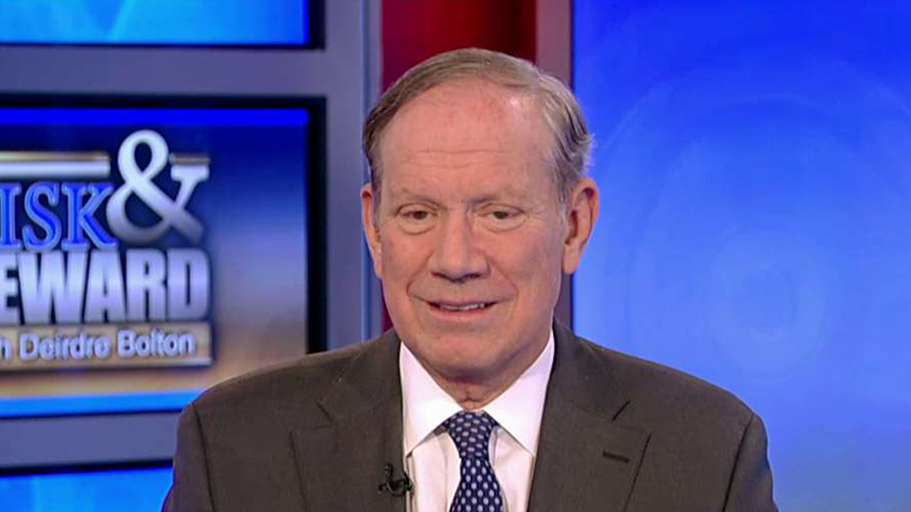 Pataki: It’s up to Apple to follow the law when a court orders it
