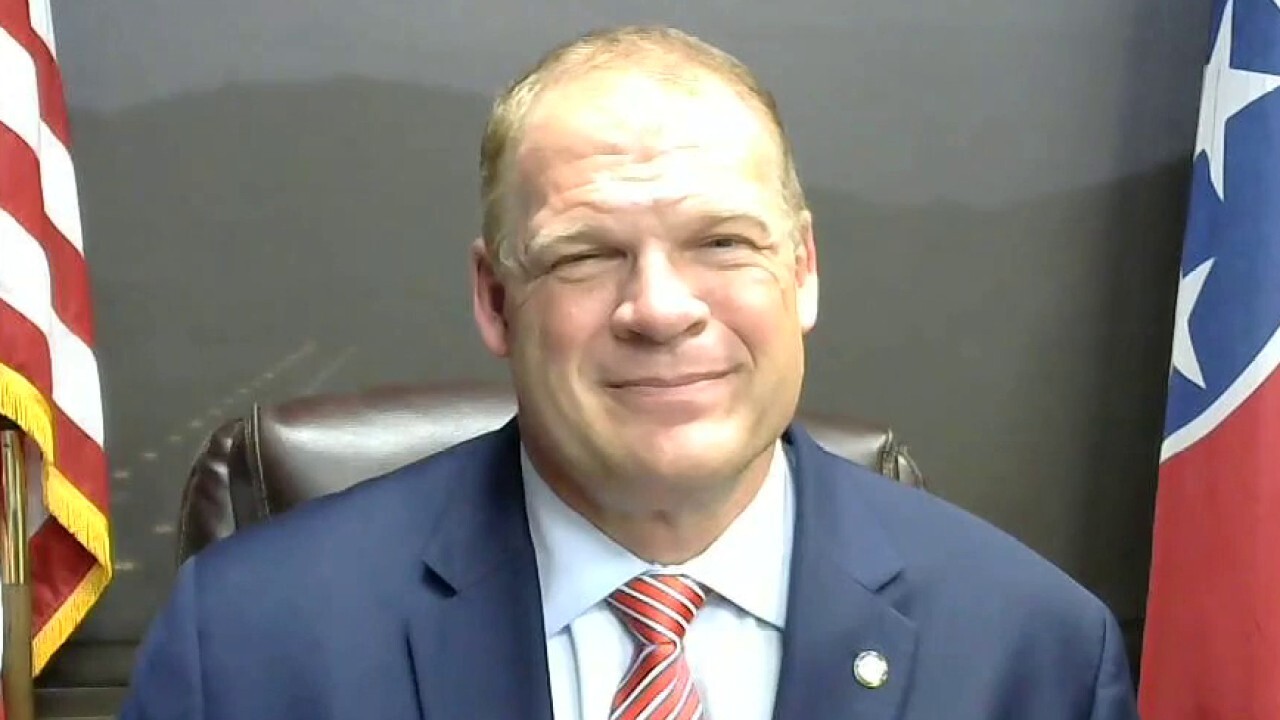 Knox County, Tenn. Mayor Glenn Jacobs expresses frustrations with COVID vaccine mandates on 'Kennedy.' 