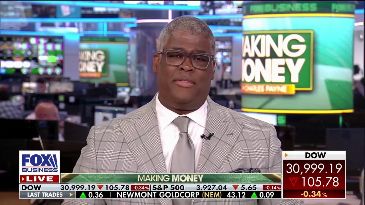FOX Business host Charles Payne provides insight on signals from the stock market on 'Making Money.'