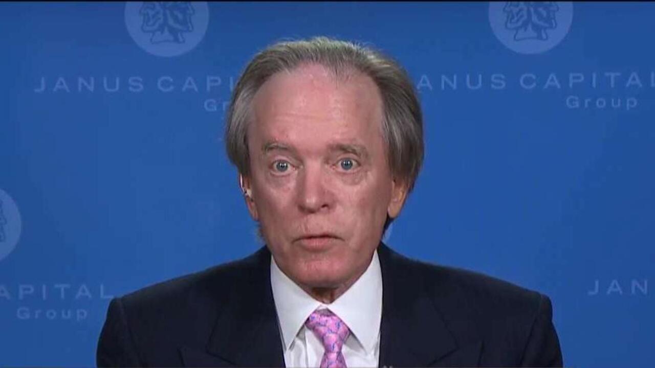 Bill Gross: Lower interest rates are a big negative for banks