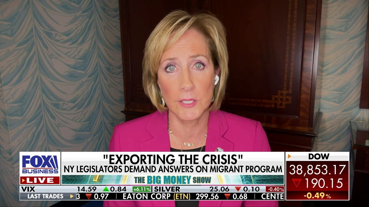 Rep. Claudia Tenney rips NY Gov's non-answer on migrant relocation program: 'Reprehensible'