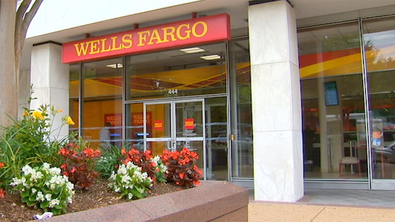 Wells Fargo breaks with Wall Street's biggest banks