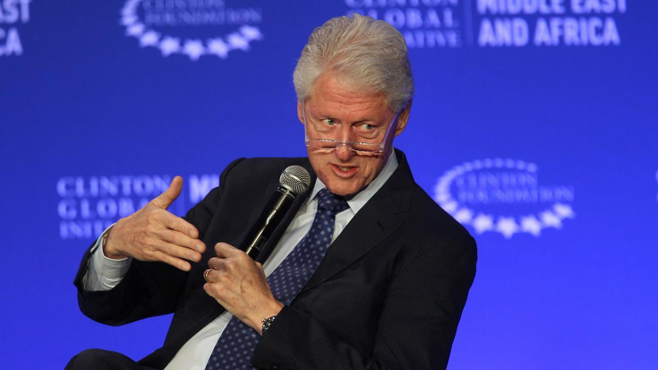 Can Bill Clinton help Hillary through her health crisis?