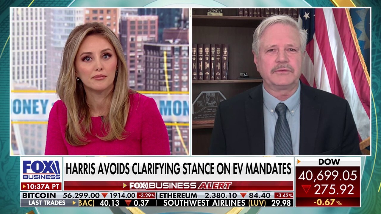 No question Kamala Harris is going to continue to pursue the Green New Deal: Sen. John Hoeven