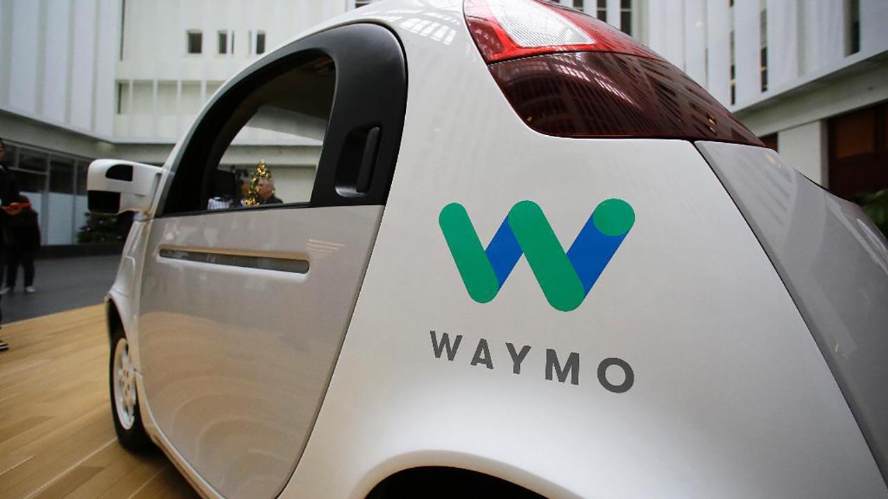 FBN's Liz Claman rides in a self-driving car with Waymo CEO John Krafcik