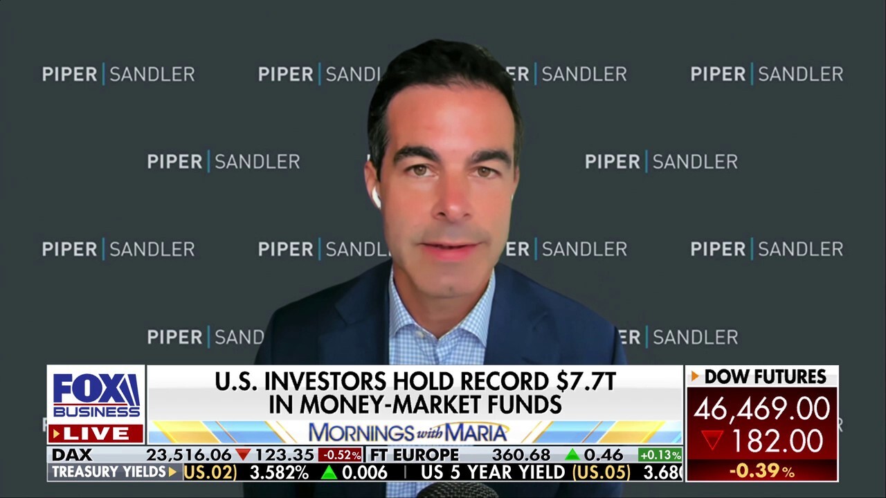 What $7.7 trillion on the sidelines means for the stock market 