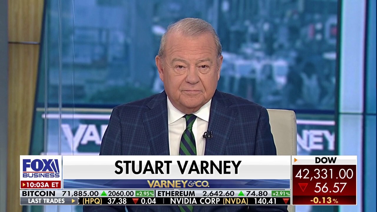 Varney & Co. host Stuart Varney discussed Harris decision to split from Biden and force him to the sidelines during the final stretch of her campaign.