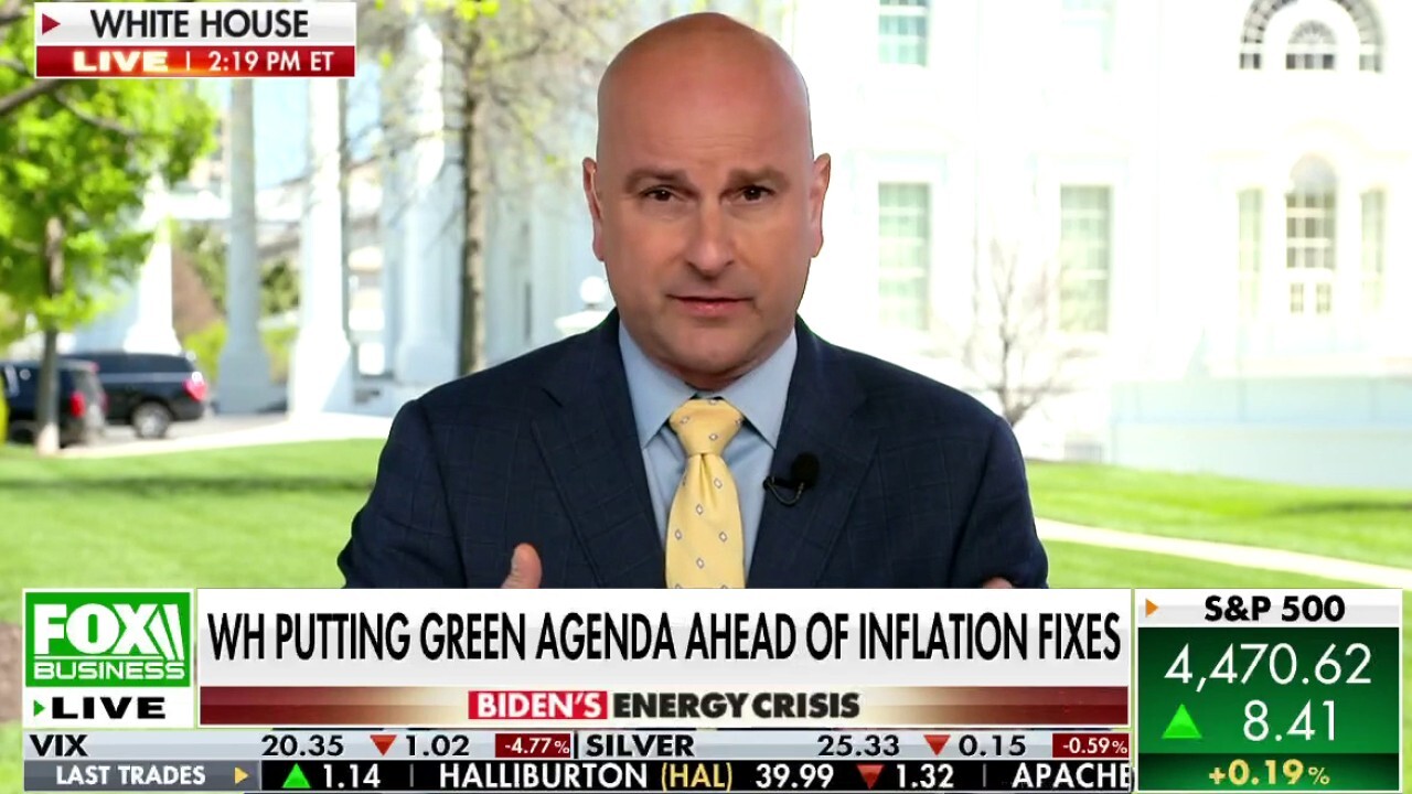FOX Business White House Correspondent Edward Lawrence reports on the impact of the Biden administration re-imposing ‘strict’ environmental regulations on infrastructure and energy projects.