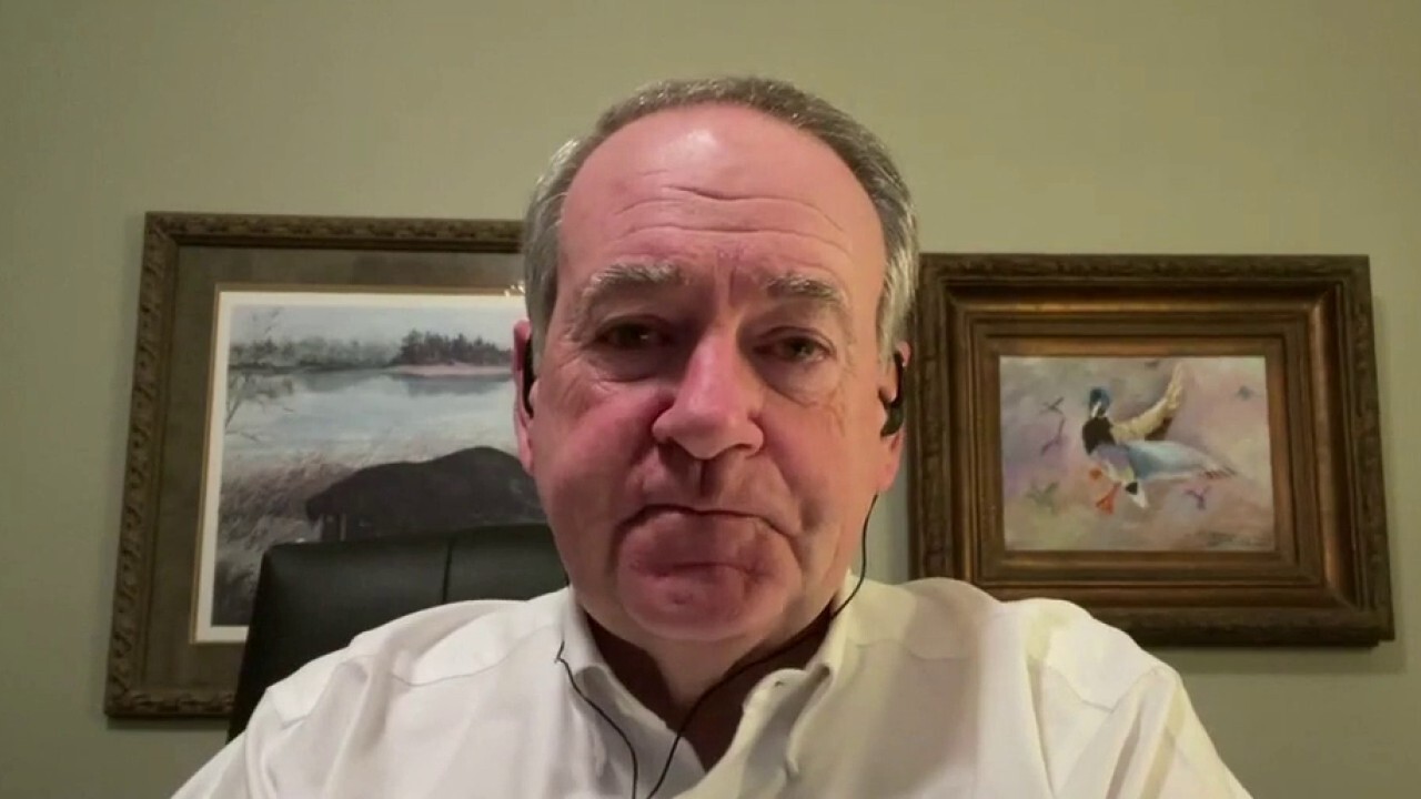 NY Gov. Cuomo is ‘done’ amid scandals: Mike Huckabee  