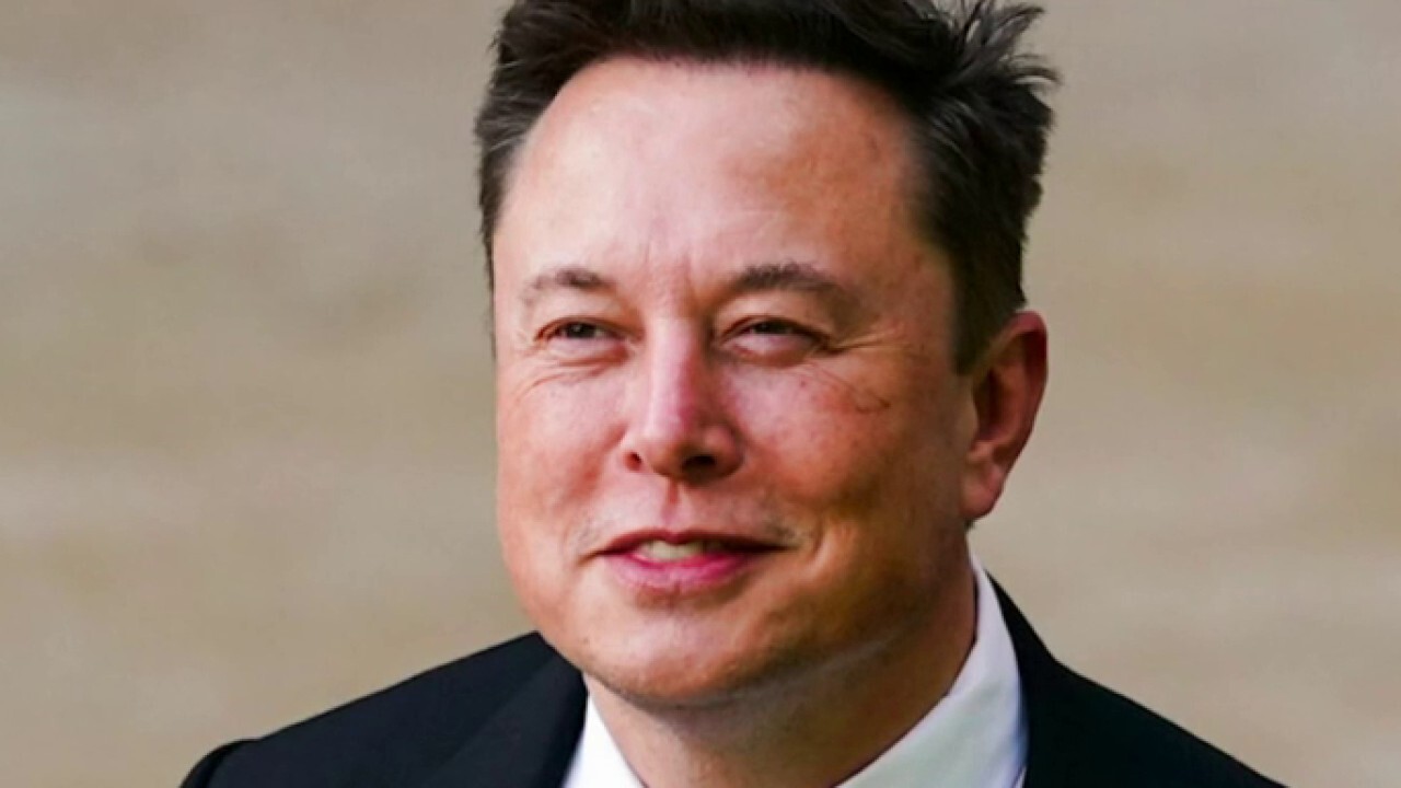  RBC Capital global autos analyst Tom Narayan and Fox News medical contributor Dr. Marc Siegel discuss Elon Musk’s reported drug use on ‘The Claman Countdown.’